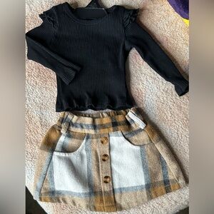 SHEIN Black Top and Plaid Skirt Set for Kids